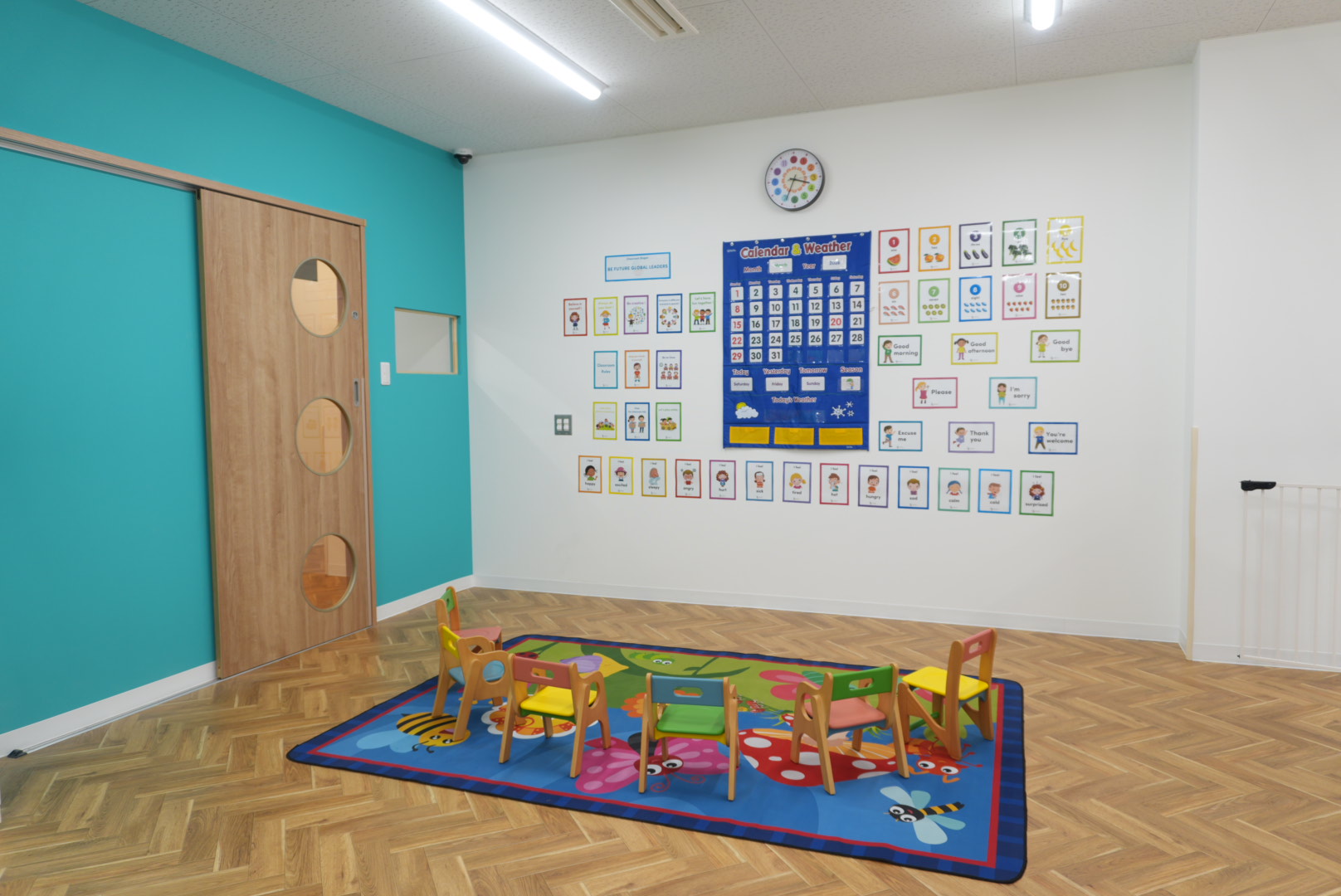  SCHOOL 校舎写真 