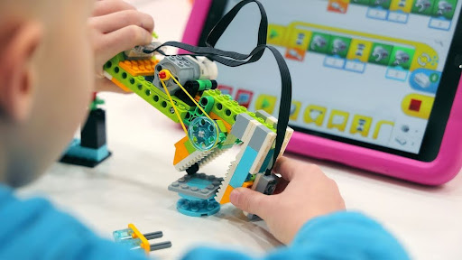 学習で知るべき！プログラミングに英語が必要な4つの理由