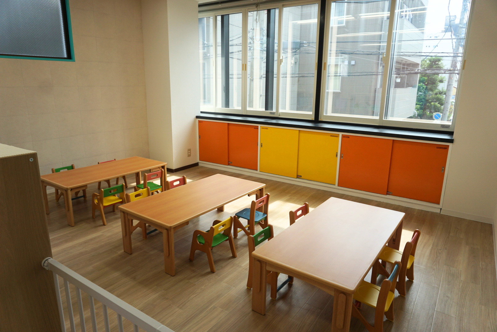  SCHOOL 校舎写真 
